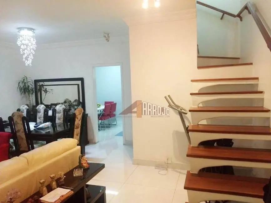 Sobrado com 3 quartos à venda, 140m2 em Vila Esperança, São Paulo - SP - imagem 4 Foto 4 de Sobrado com 3 quartos à venda, 140m2 em Vila Esperança, São Paulo - SP