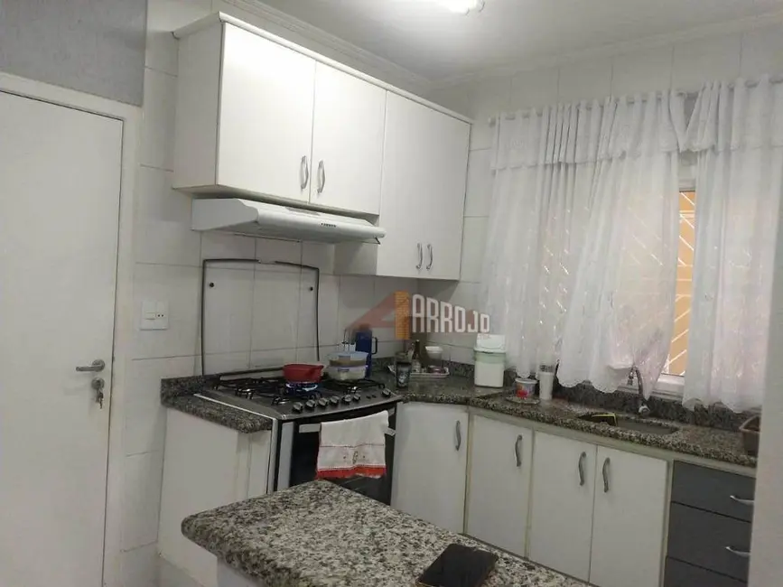 Sobrado com 3 quartos à venda, 140m2 em Vila Esperança, São Paulo - SP - imagem 8 Foto 8 de Sobrado com 3 quartos à venda, 140m2 em Vila Esperança, São Paulo - SP