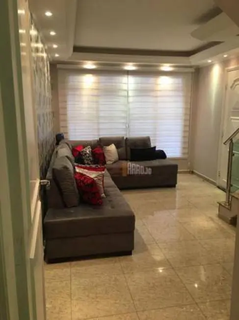 Foto 2 de Sobrado com 3 quartos à venda, 126m2 em Vila Buenos Aires, São Paulo - SP