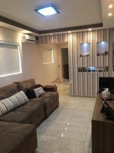 Sobrado com 3 quartos à venda, 126m2 em Vila Buenos Aires, São Paulo - SP - imagem 4 Foto 4 de Sobrado com 3 quartos à venda, 126m2 em Vila Buenos Aires, São Paulo - SP