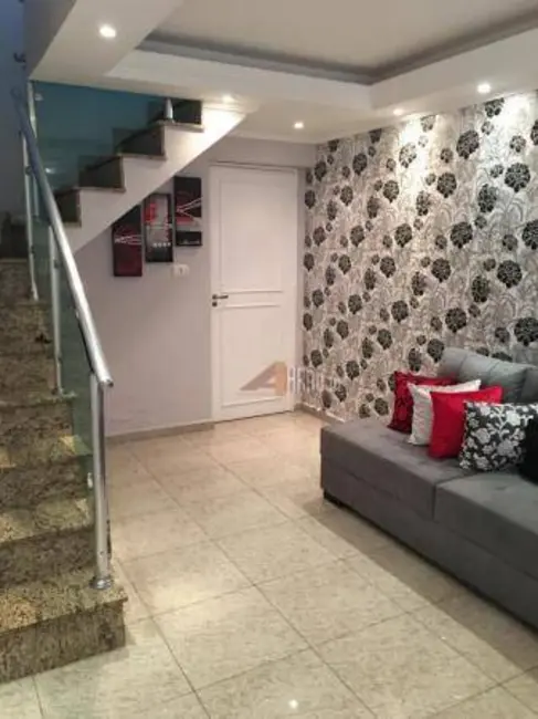 Sobrado com 3 quartos à venda, 126m2 em Vila Buenos Aires, São Paulo - SP - imagem 5 Foto 5 de Sobrado com 3 quartos à venda, 126m2 em Vila Buenos Aires, São Paulo - SP