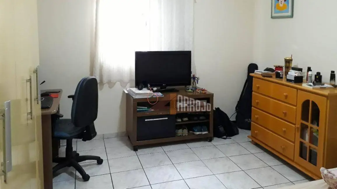 Sobrado com 4 quartos à venda, 134m2 em Vila Granada, São Paulo - SP - imagem 2 Foto 2 de Sobrado com 4 quartos à venda, 134m2 em Vila Granada, São Paulo - SP