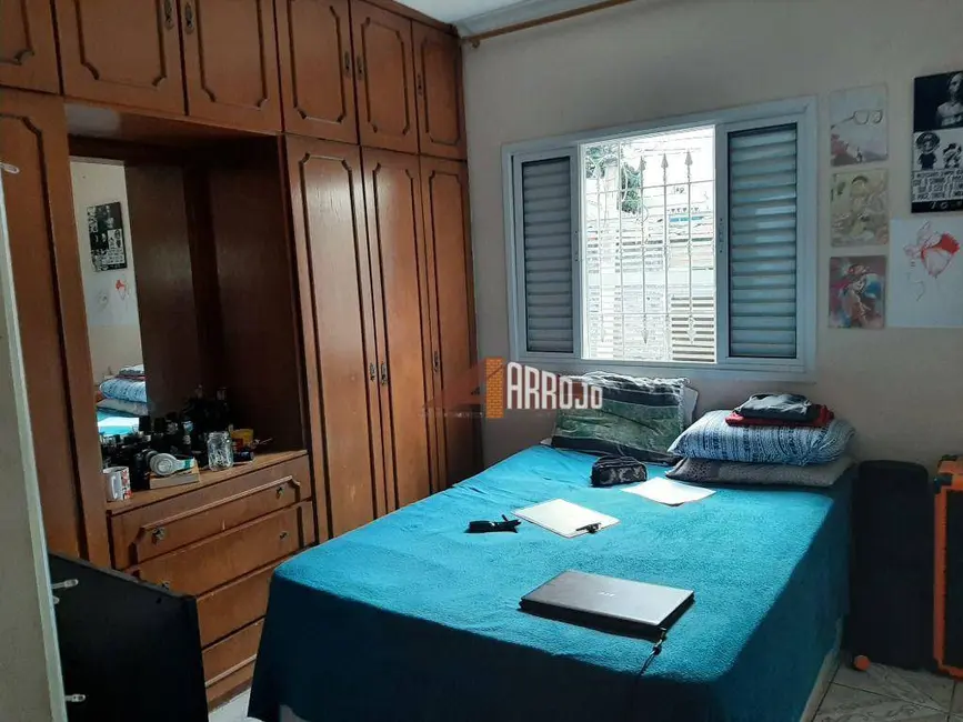 Foto 2 de Casa com 2 quartos à venda, 120m2 em Vila Marieta, São Paulo - SP