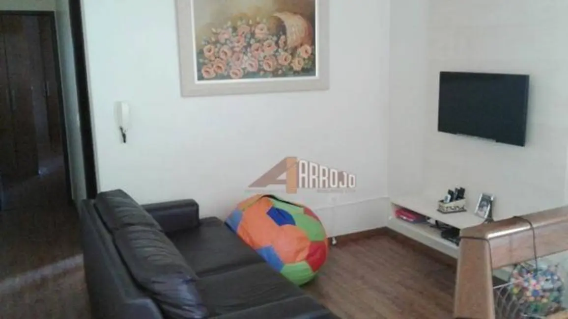 Sobrado com 4 quartos à venda, 220m2 em Vila Centenário, São Paulo - SP - imagem 8 Foto 8 de Sobrado com 4 quartos à venda, 220m2 em Vila Centenário, São Paulo - SP