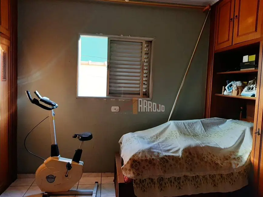 Foto 7 de Casa com 3 quartos à venda, 224m2 em Vila Marieta, São Paulo - SP