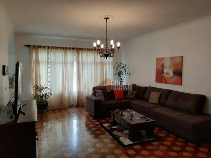 Casa com 2 quartos à venda, 272m2 em São Paulo - SP - imagem 1 Foto 1 de Casa com 2 quartos à venda, 272m2 em São Paulo - SP