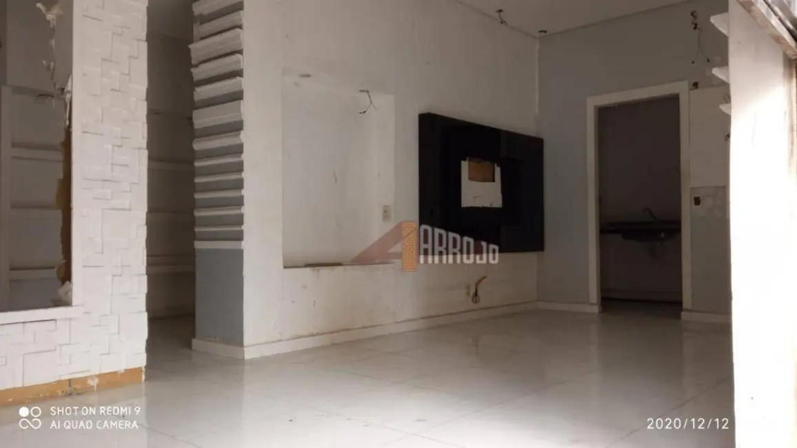 Foto 3 de Sala Comercial à venda, 220m2 em Vila Marieta, São Paulo - SP