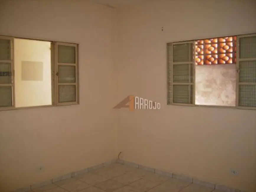 Foto 2 de Casa com 5 quartos à venda, 250m2 em Parque Císper, São Paulo - SP