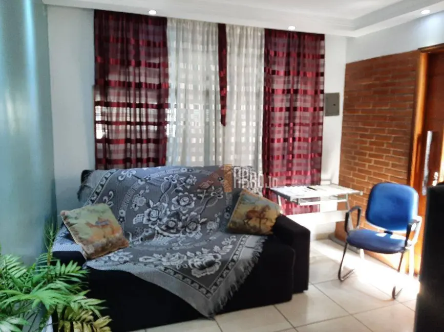 Foto 2 de Sobrado com 2 quartos à venda, 190m2 em Vila Franci, São Paulo - SP