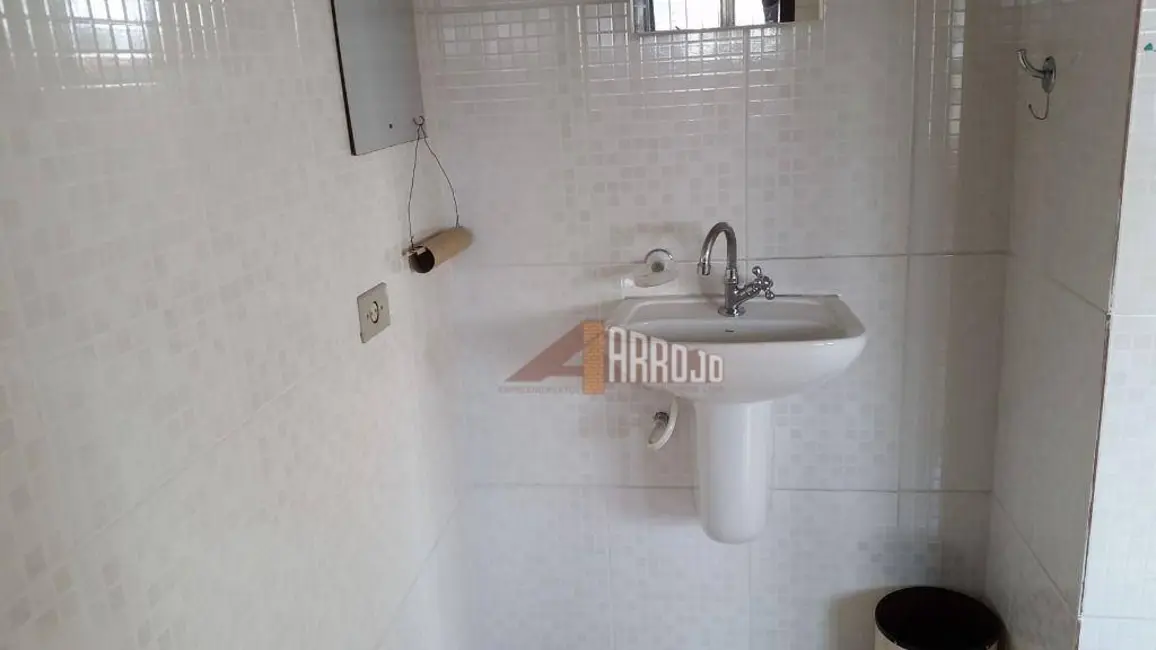 Foto 8 de Sala Comercial para alugar, 35m2 em Vila Marieta, São Paulo - SP