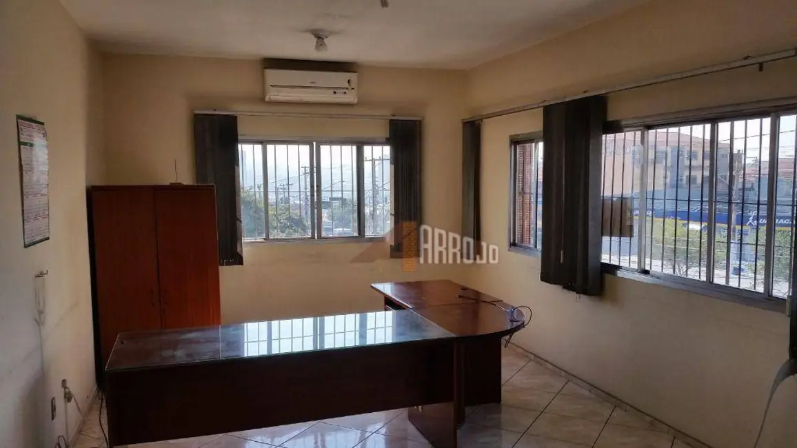 Foto 2 de Sala Comercial para alugar, 35m2 em Vila Marieta, São Paulo - SP