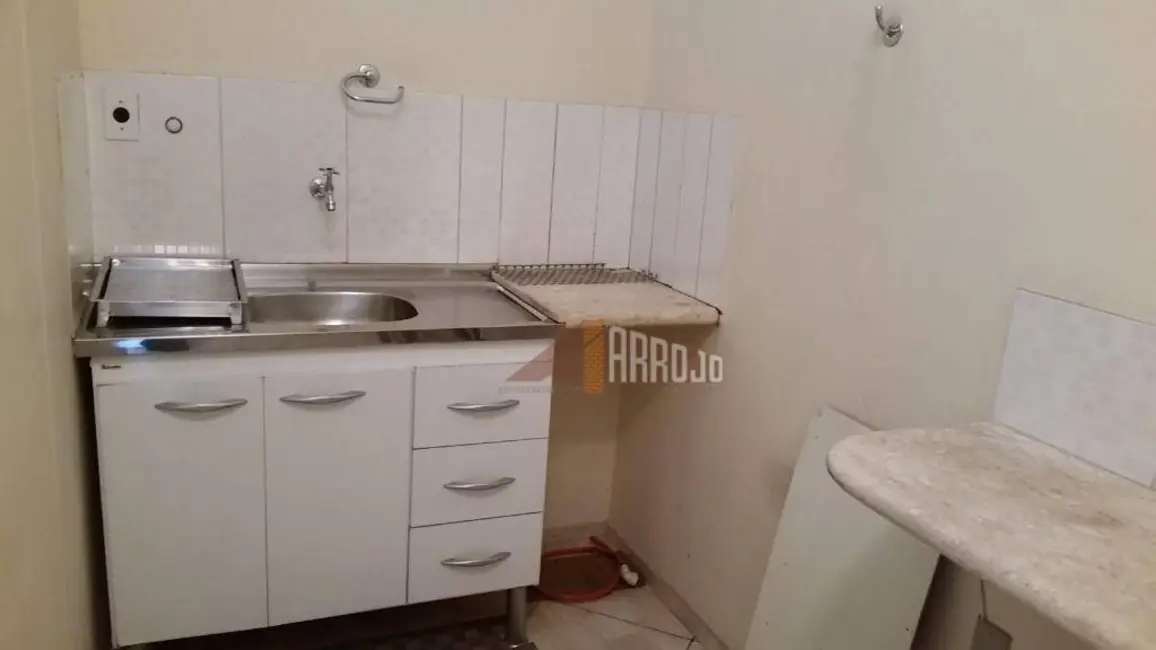 Foto 5 de Sala Comercial para alugar, 35m2 em Vila Marieta, São Paulo - SP