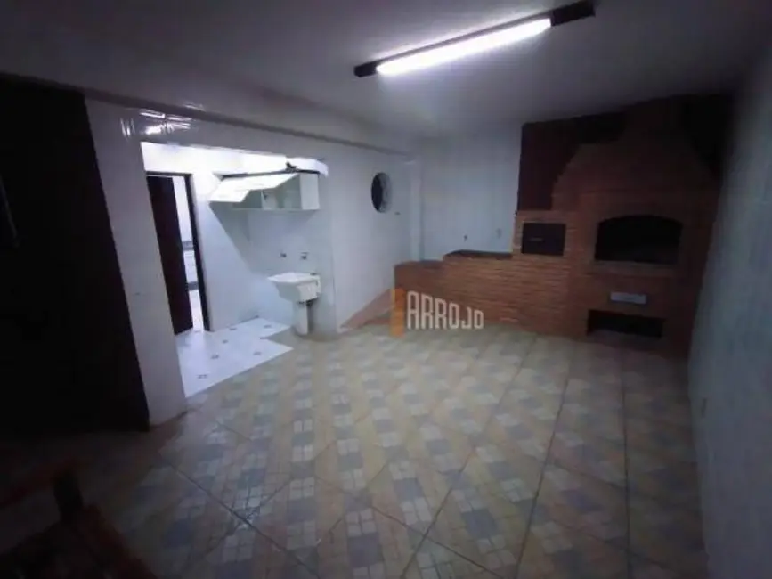 Foto 1 de Sobrado com 4 quartos à venda, 138m2 em Limoeiro, São Paulo - SP