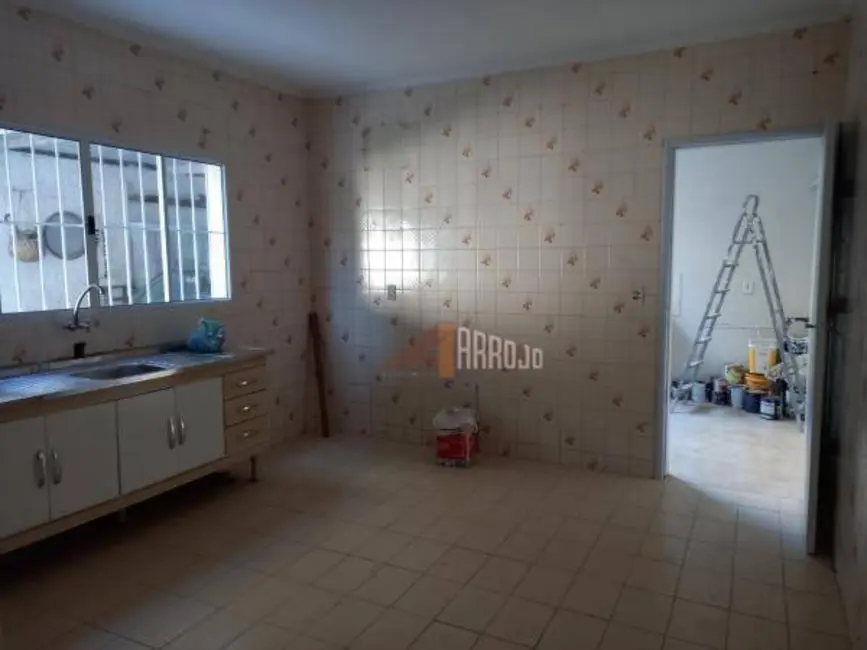 Sobrado com 4 quartos à venda, 254m2 em Vila Rio Branco, São Paulo - SP - imagem 3 Foto 3 de Sobrado com 4 quartos à venda, 254m2 em Vila Rio Branco, São Paulo - SP