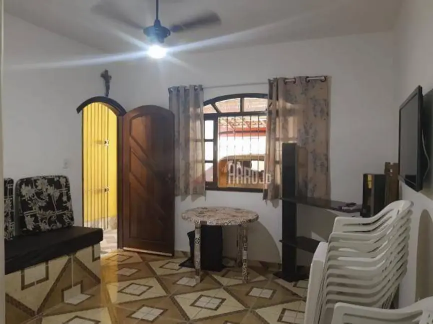 Foto 1 de Sobrado com 3 quartos à venda, 135m2 em Itanhaem - SP