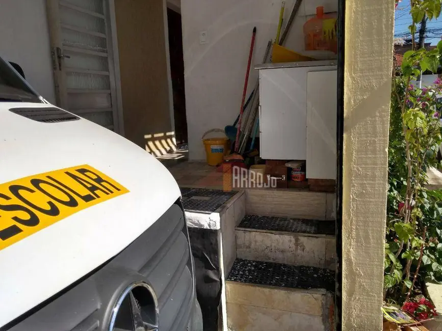 Foto 3 de Sobrado com 3 quartos à venda, 169m2 em Jardim Laone, São Paulo - SP