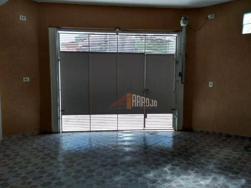 Foto 6 de Sobrado com 3 quartos à venda, 169m2 em Jardim Laone, São Paulo - SP