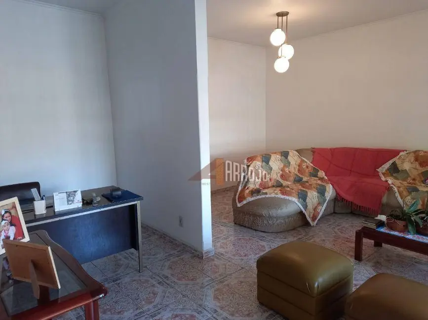 Foto 3 de Casa com 3 quartos à venda, 363m2 em Vila Marieta, São Paulo - SP