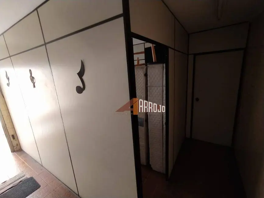 Sobrado com 4 quartos à venda, 240m2 em Penha de França, São Paulo - SP - imagem 5 Foto 5 de Sobrado com 4 quartos à venda, 240m2 em Penha de França, São Paulo - SP