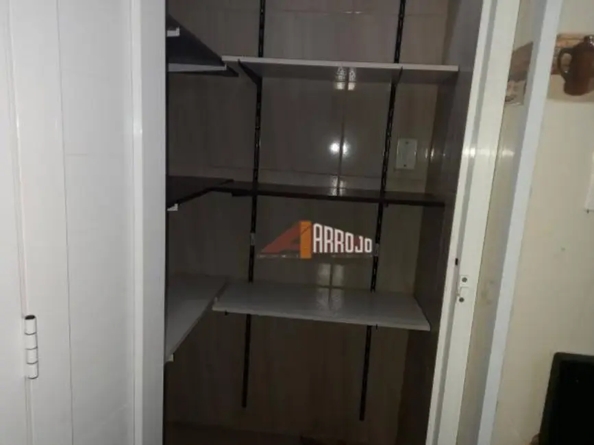 Sobrado com 3 quartos à venda, 141m2 em Vila Verde, São Paulo - SP - imagem 4 Foto 4 de Sobrado com 3 quartos à venda, 141m2 em Vila Verde, São Paulo - SP