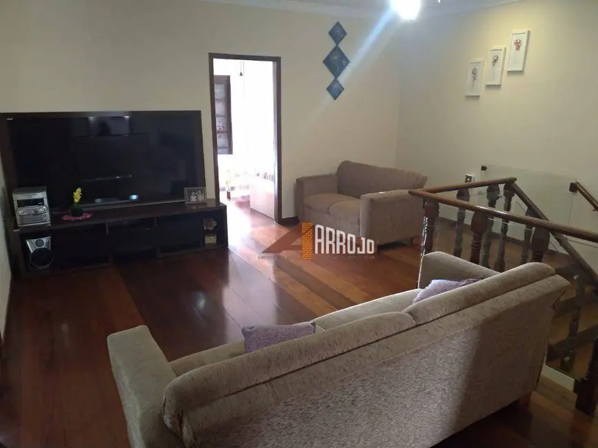 Foto 9 de Sobrado com 4 quartos à venda, 300m2 em Vila Constança, São Paulo - SP