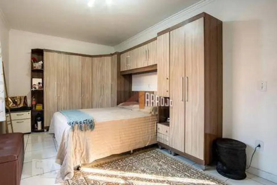 Sobrado com 4 quartos à venda, 128m2 em Penha de França, São Paulo - SP - imagem 8 Foto 8 de Sobrado com 4 quartos à venda, 128m2 em Penha de França, São Paulo - SP