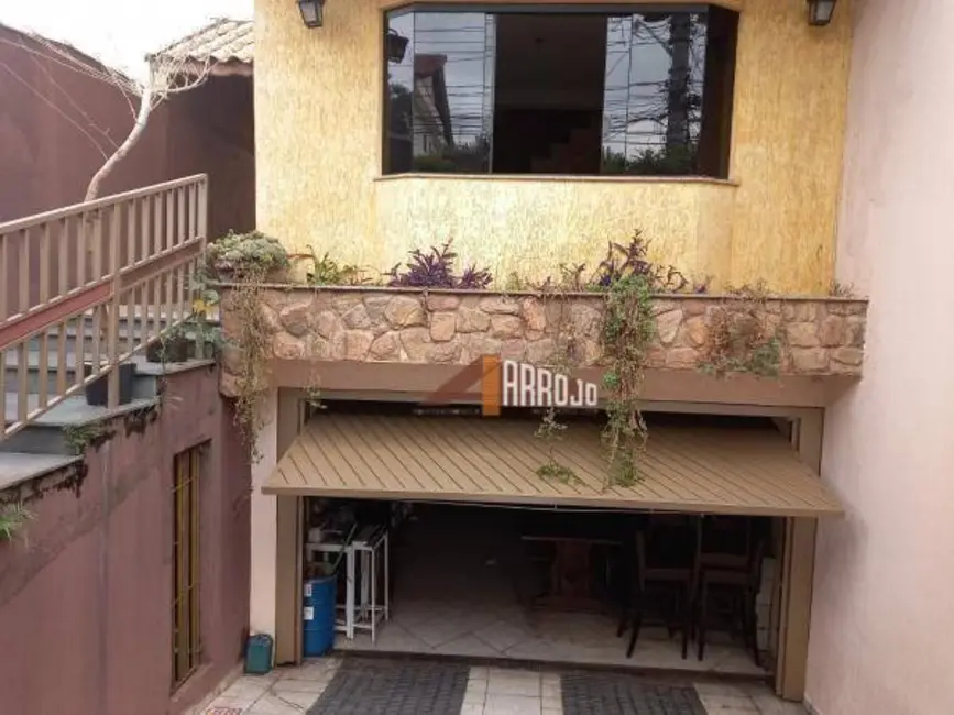 Sobrado com 2 quartos à venda, 161m2 em Vila Buenos Aires, São Paulo - SP - imagem 4 Foto 4 de Sobrado com 2 quartos à venda, 161m2 em Vila Buenos Aires, São Paulo - SP