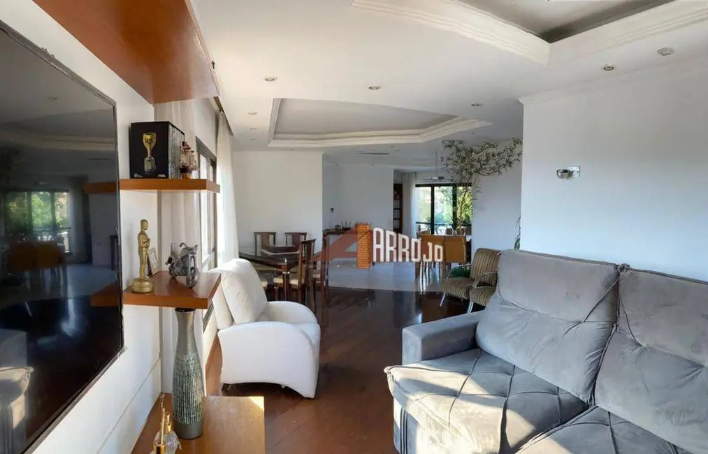 Apartamento com 3 quartos à venda, 265m2 em Penha de França, São Paulo - SP - imagem 4 Foto 4 de Apartamento com 3 quartos à venda, 265m2 em Penha de França, São Paulo - SP