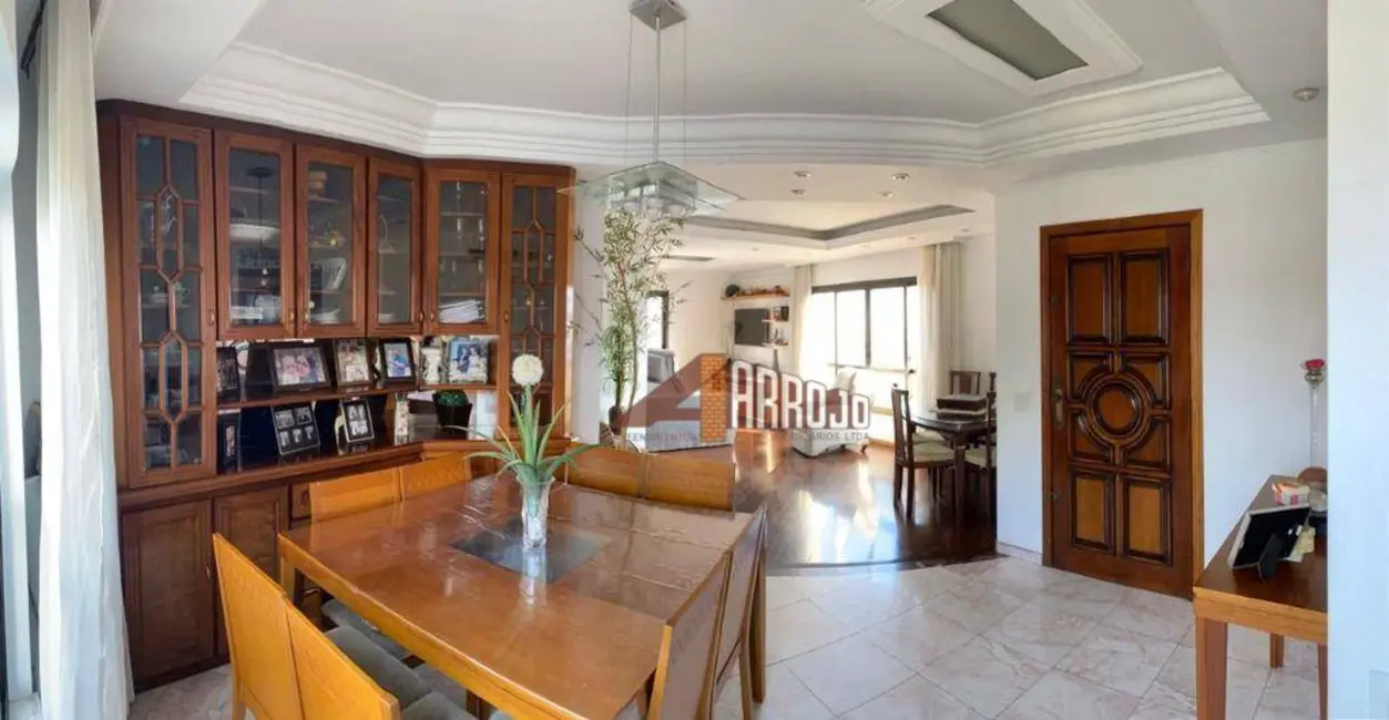 Apartamento com 3 quartos à venda, 265m2 em Penha de França, São Paulo - SP - imagem 8 Foto 8 de Apartamento com 3 quartos à venda, 265m2 em Penha de França, São Paulo - SP