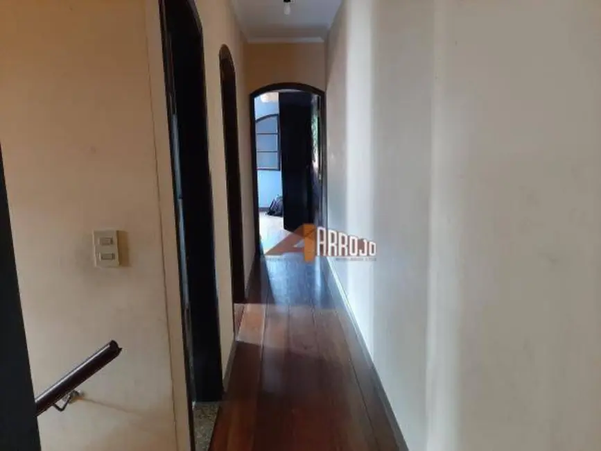 Foto 8 de Sobrado com 3 quartos à venda, 272m2 em Vila Marieta, São Paulo - SP