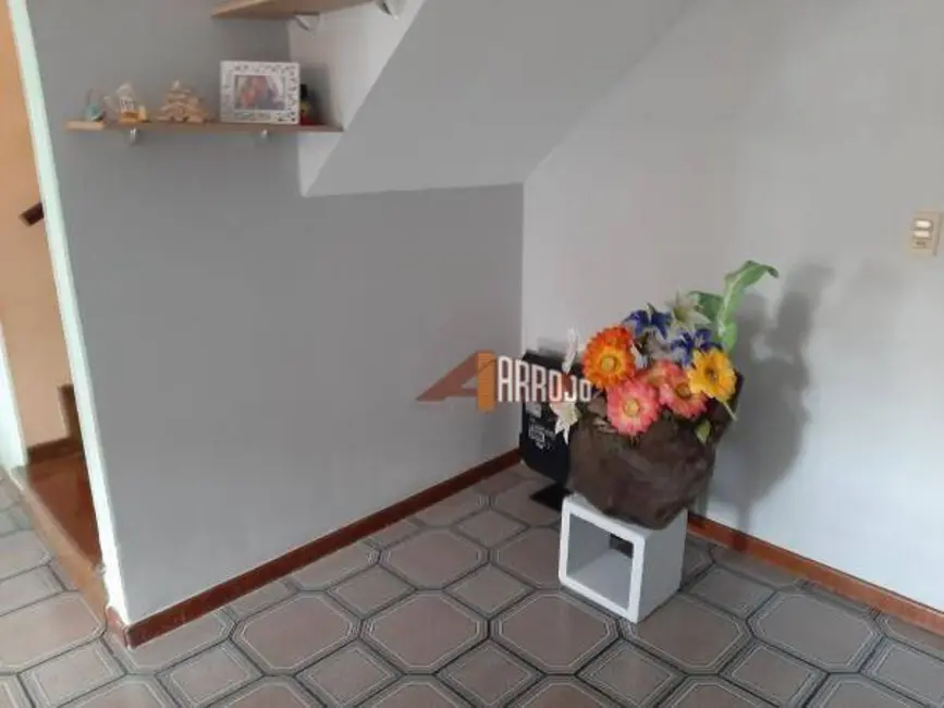 Foto 4 de Sobrado com 3 quartos à venda, 272m2 em Vila Marieta, São Paulo - SP