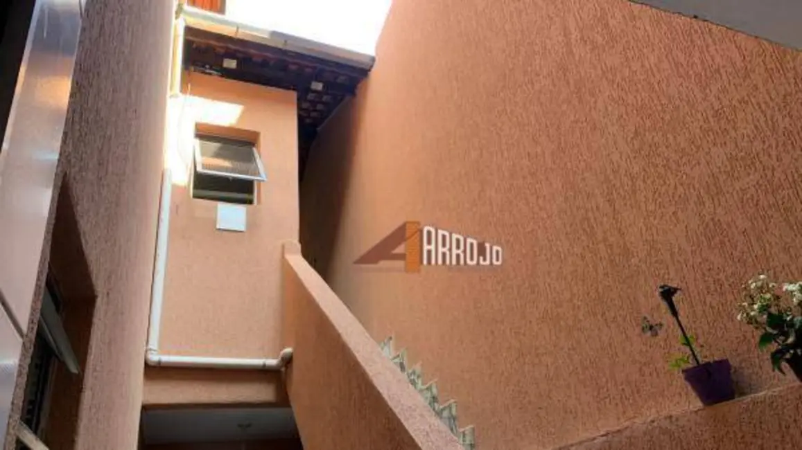 Sobrado com 3 quartos à venda, 89m2 em Vila Ponte Rasa, São Paulo - SP - imagem 9 Foto 9 de Sobrado com 3 quartos à venda, 89m2 em Vila Ponte Rasa, São Paulo - SP