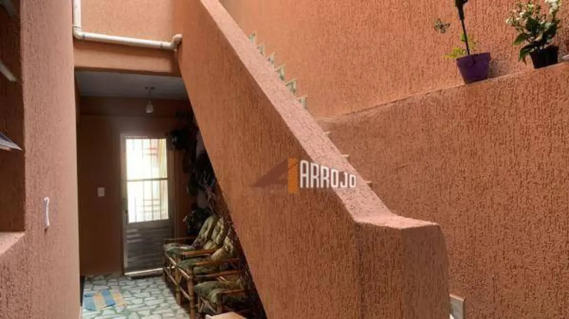 Sobrado com 3 quartos à venda, 89m2 em Vila Ponte Rasa, São Paulo - SP - imagem 8 Foto 8 de Sobrado com 3 quartos à venda, 89m2 em Vila Ponte Rasa, São Paulo - SP