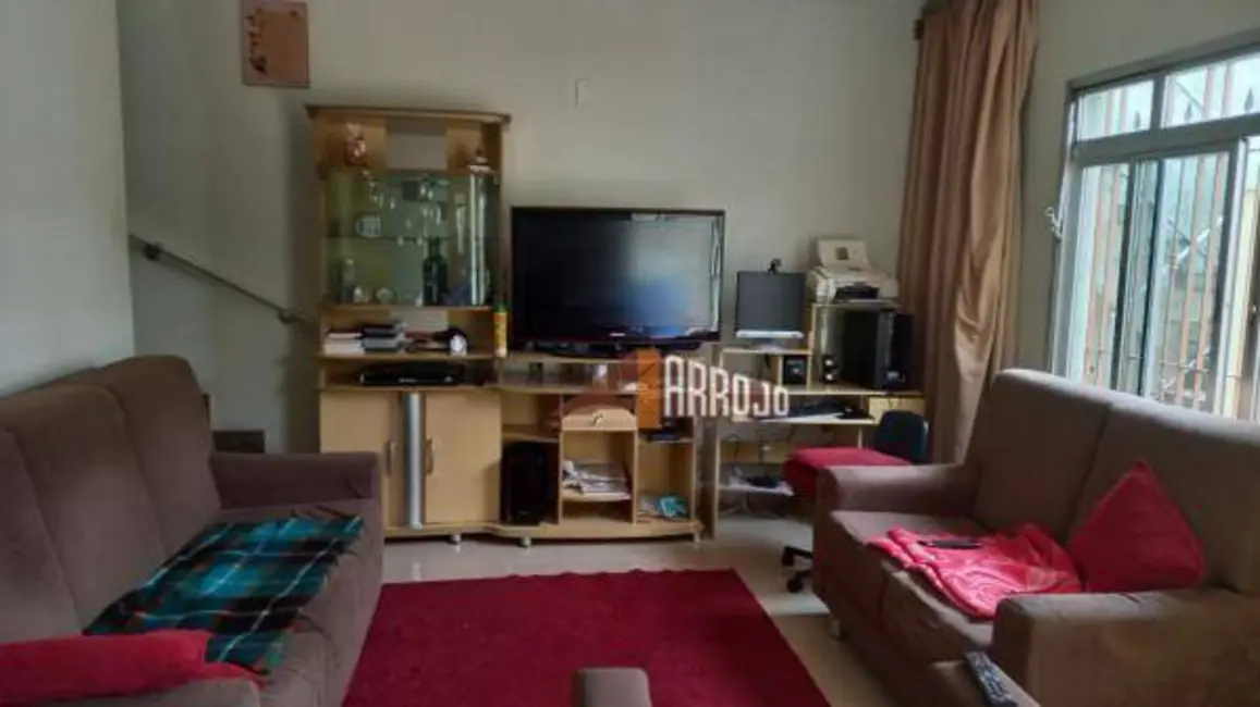 Sobrado com 3 quartos à venda, 207m2 em Jardim Popular, São Paulo - SP - imagem 9 Foto 9 de Sobrado com 3 quartos à venda, 207m2 em Jardim Popular, São Paulo - SP