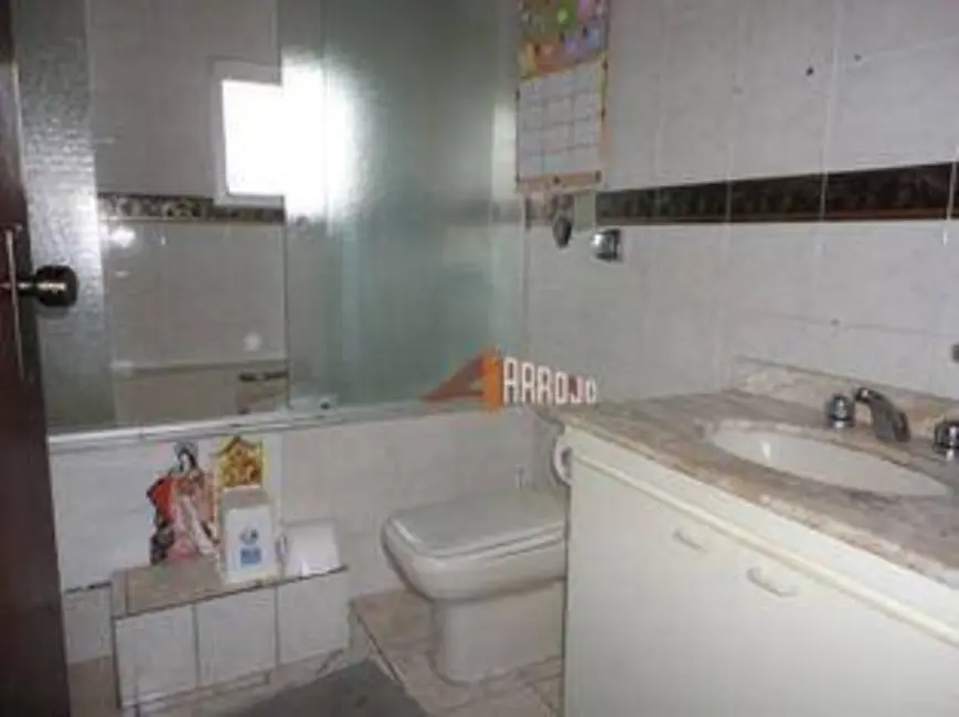 Sobrado com 4 quartos à venda, 460m2 em Vila Esperança, São Paulo - SP - imagem 6 Foto 6 de Sobrado com 4 quartos à venda, 460m2 em Vila Esperança, São Paulo - SP