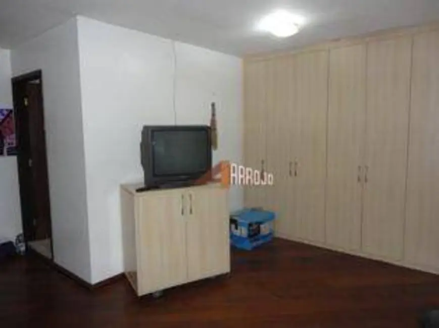 Sobrado com 4 quartos à venda, 460m2 em Vila Esperança, São Paulo - SP - imagem 5 Foto 5 de Sobrado com 4 quartos à venda, 460m2 em Vila Esperança, São Paulo - SP