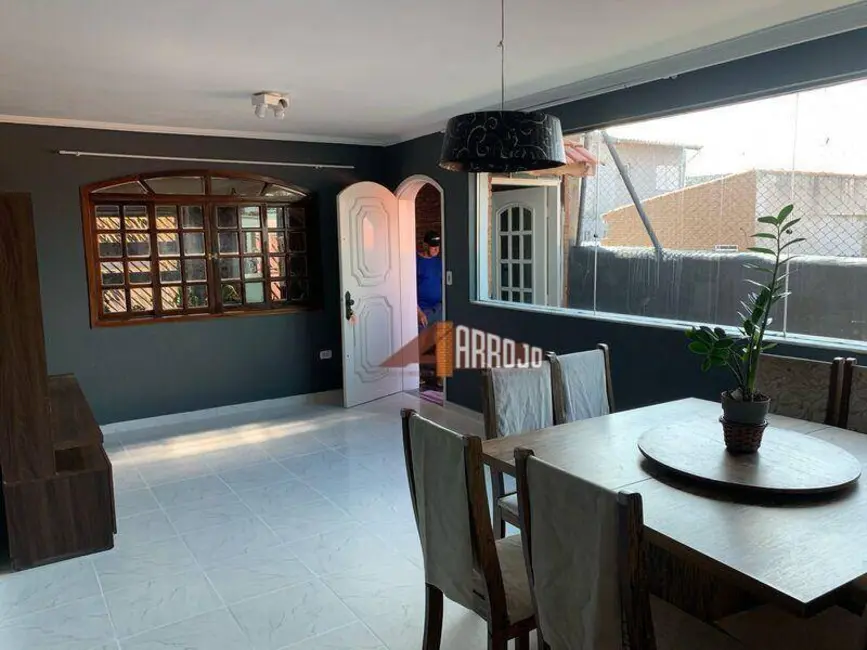 Foto 1 de Casa com 2 quartos à venda, 100m2 em Vila Granada, São Paulo - SP