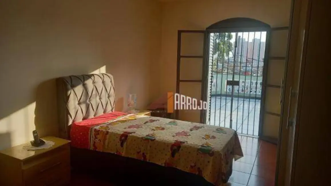 Sobrado com 3 quartos à venda, 121m2 em Vila Buenos Aires, São Paulo - SP - imagem 9 Foto 9 de Sobrado com 3 quartos à venda, 121m2 em Vila Buenos Aires, São Paulo - SP