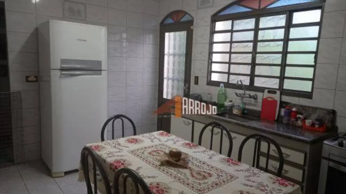 Sobrado com 3 quartos à venda, 121m2 em Vila Buenos Aires, São Paulo - SP - imagem 5 Foto 5 de Sobrado com 3 quartos à venda, 121m2 em Vila Buenos Aires, São Paulo - SP