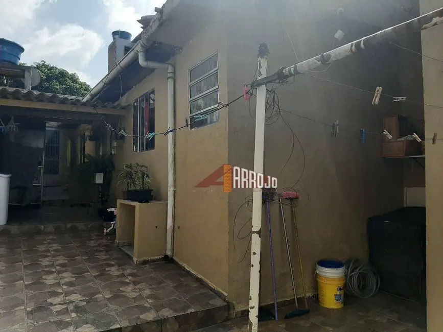 Foto 2 de Casa com 2 quartos à venda, 283m2 em Vila Buenos Aires, São Paulo - SP