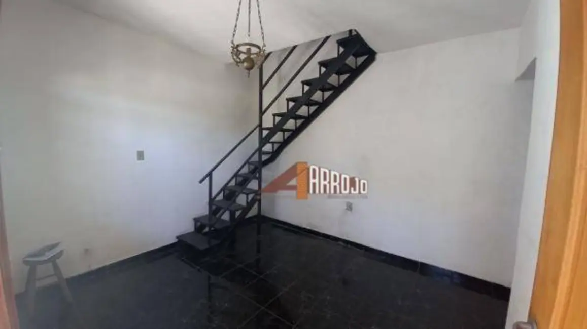 Sobrado com 2 quartos à venda, 125m2 em Jardim Pedro José Nunes, São Paulo - SP - imagem 4 Foto 4 de Sobrado com 2 quartos à venda, 125m2 em Jardim Pedro José Nunes, São Paulo - SP