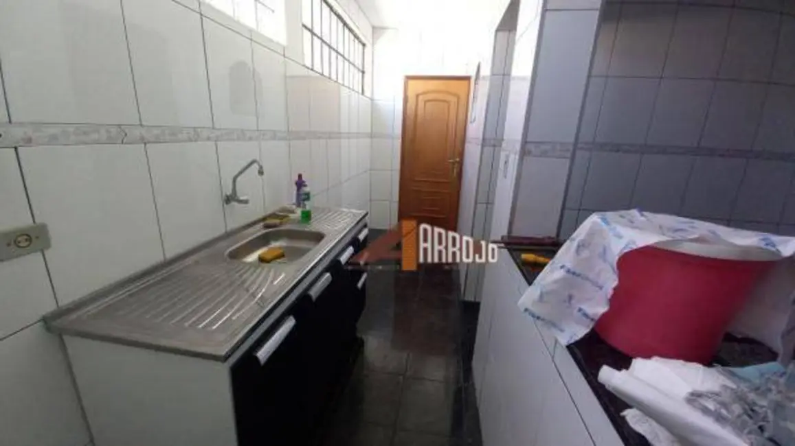Sobrado com 2 quartos à venda, 125m2 em Jardim Pedro José Nunes, São Paulo - SP - imagem 8 Foto 8 de Sobrado com 2 quartos à venda, 125m2 em Jardim Pedro José Nunes, São Paulo - SP