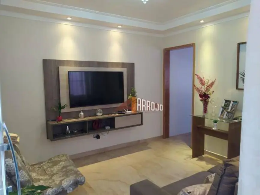 Foto 3 de Casa com 3 quartos à venda, 125m2 em Vila Santa Inês, São Paulo - SP