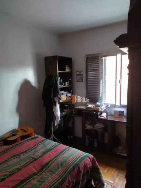 Foto 4 de Casa com 3 quartos à venda, 300m2 em Vila Campanela, São Paulo - SP