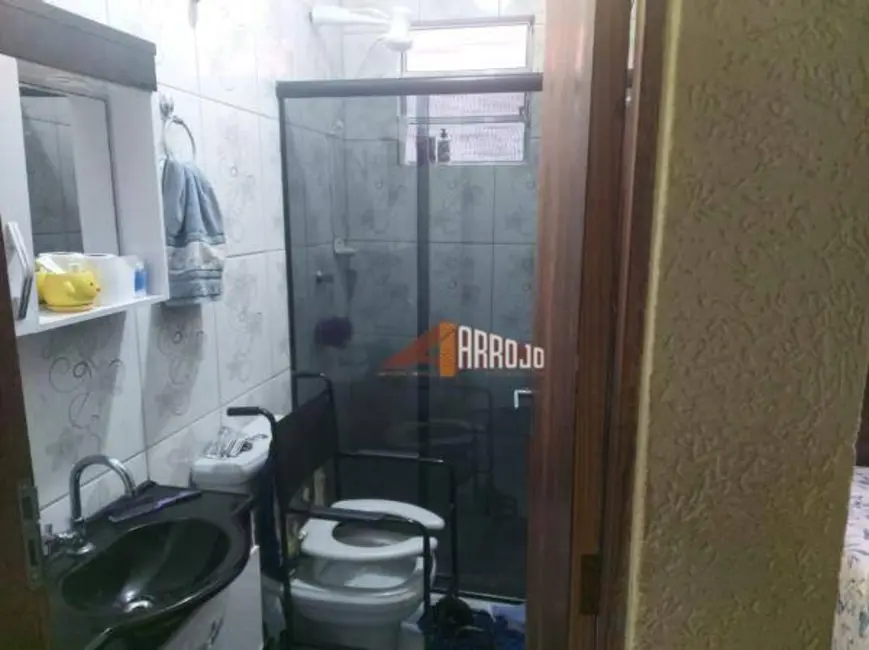 Casa com 2 quartos à venda, 549m2 em Parada XV de Novembro, São Paulo - SP - imagem 5 Foto 5 de Casa com 2 quartos à venda, 549m2 em Parada XV de Novembro, São Paulo - SP