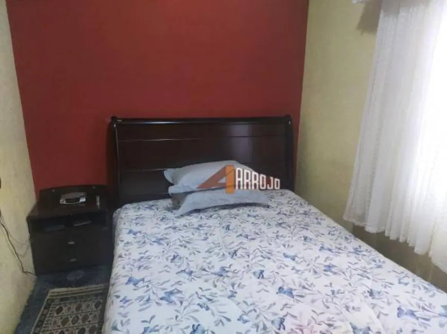 Casa com 2 quartos à venda, 549m2 em Parada XV de Novembro, São Paulo - SP - imagem 4 Foto 4 de Casa com 2 quartos à venda, 549m2 em Parada XV de Novembro, São Paulo - SP