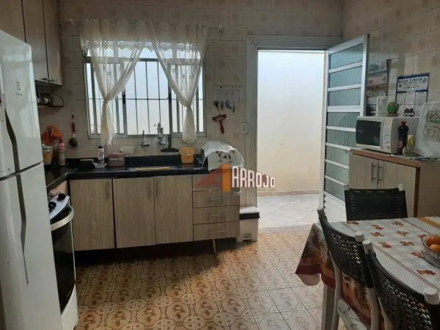 Foto 7 de Casa com 2 quartos à venda, 130m2 em Vila Beatriz, São Paulo - SP
