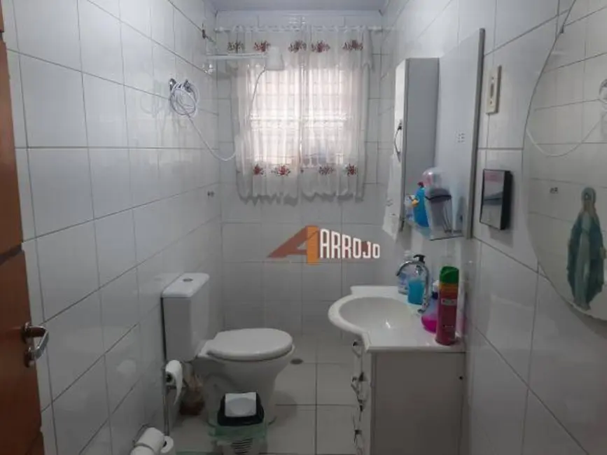 Foto 5 de Casa com 2 quartos à venda, 130m2 em Vila Beatriz, São Paulo - SP