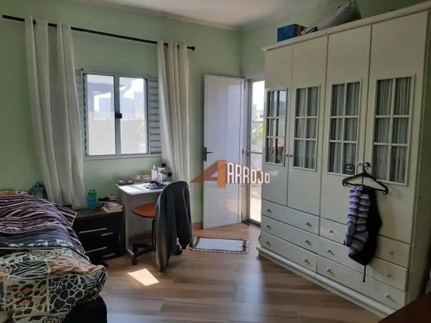 Foto 7 de Sobrado com 4 quartos à venda, 169m2 em Vila Londrina, São Paulo - SP