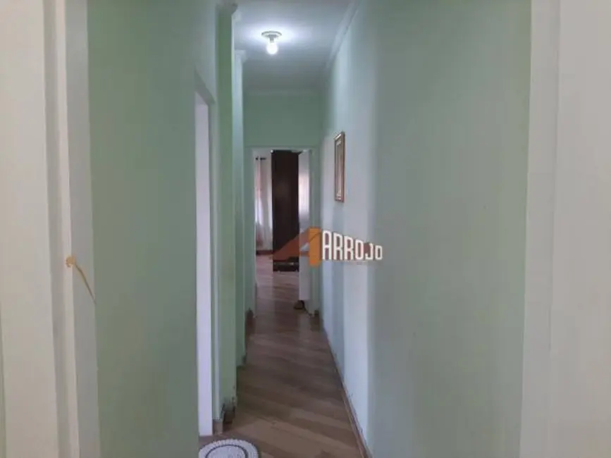 Foto 8 de Sobrado com 4 quartos à venda, 169m2 em Vila Londrina, São Paulo - SP